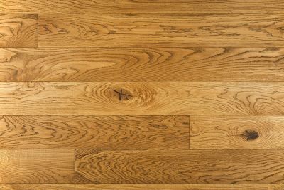 High Life Ausstattung: Massivholzboden (Eiche geschliffen mocca - braun)